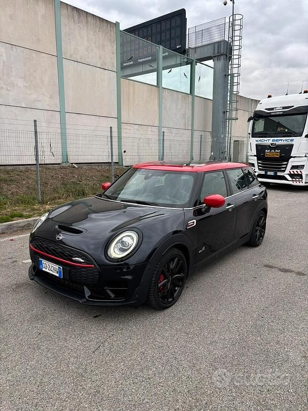 Usata Mini John Cooper Works Clubman Essential 306 CV (225 kW) 2020 Blu Station wagon