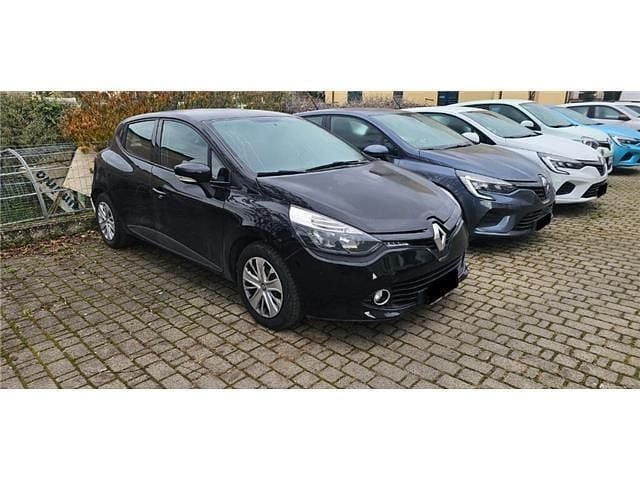 Usata Renault Clio IV Life 75 CV (55 kW) 2016 N.d. Berlina