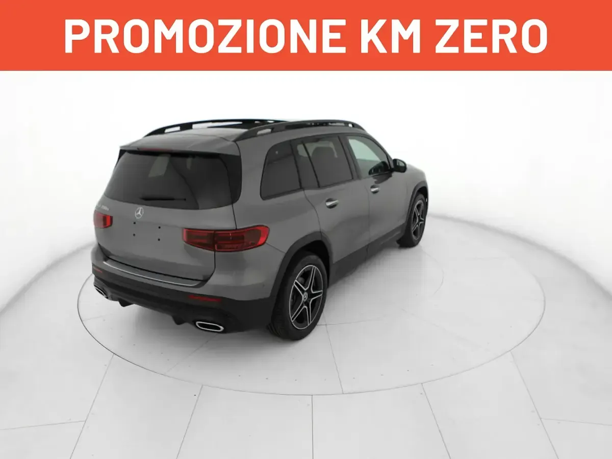 Nuova Mercedes GLB200 Advanced Plus 150 CV (110 kW) 2026 Grigio montagna SUV