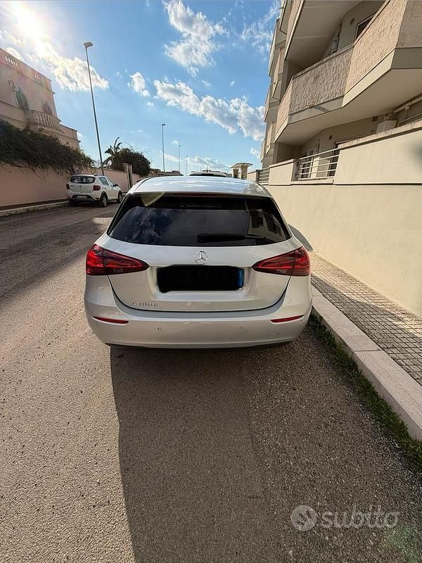 Usata Mercedes A180 2023