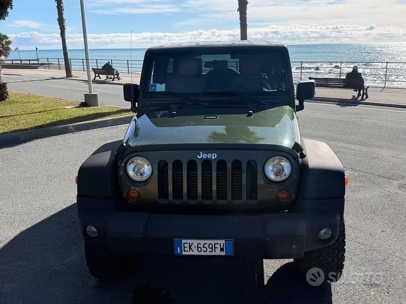 Usata Jeep Wrangler Unlimited Sport 177 CV (130 kW) 2007 Verde SUV