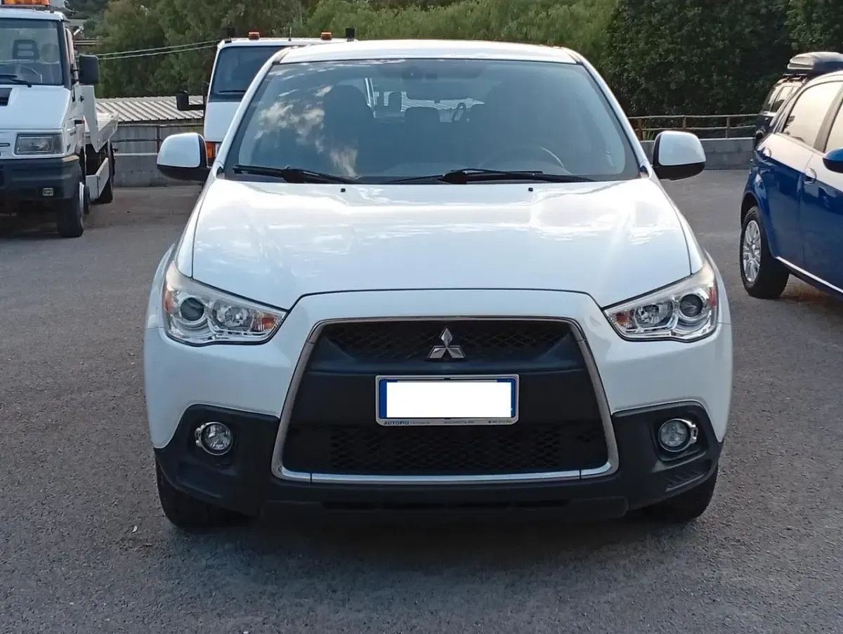 Usata Mitsubishi ASX Intense 150 CV (110 kW) 2012 Bianco SUV
