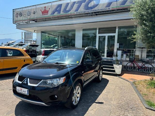 Usata Mitsubishi Outlander Instyle 156 CV (114 kW) 2008 Nero SUV