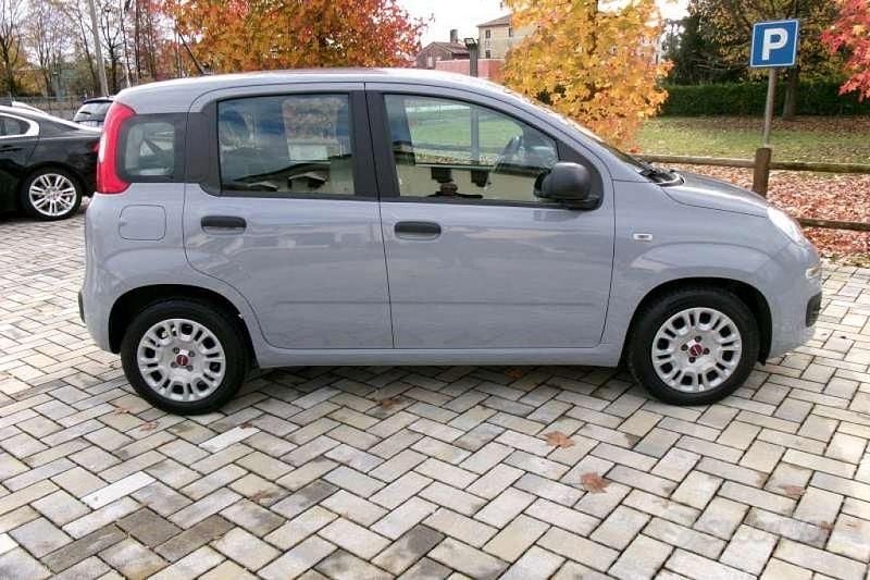 Usata Fiat Panda S 70 CV (51 kW) 2021 Grigio finanza Berlina