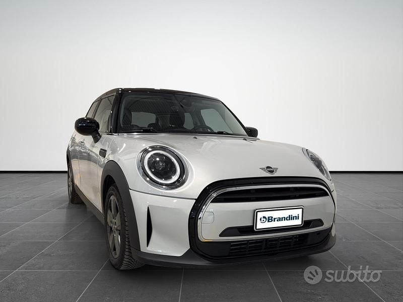 Usata Mini Cooper Essential 136 CV (100 kW) 2021 Grigio Utilitaria