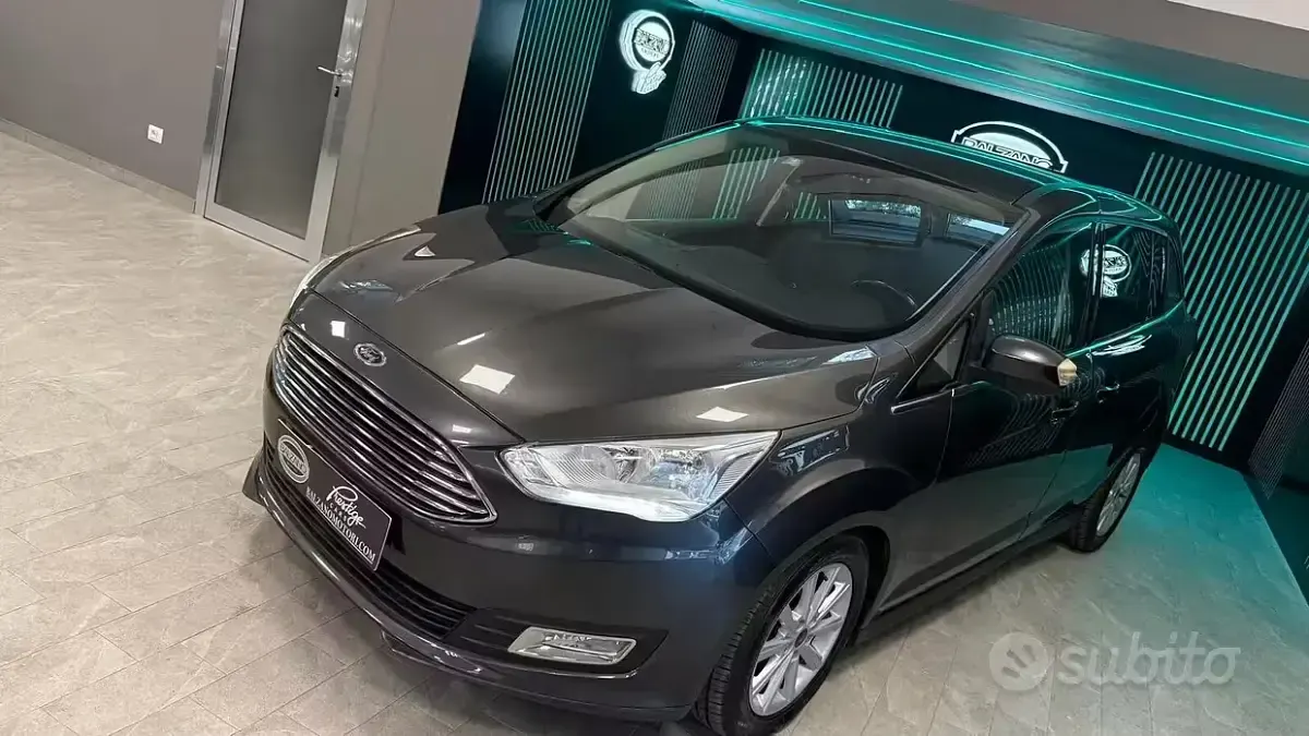 Usata Ford C-MAX Titanium 120 CV (88 kW) 2016 Grigio Monovolume