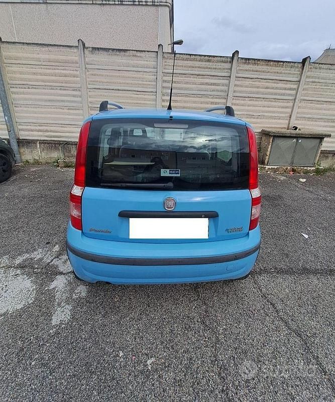Usata Fiat Panda 77 CV (56 kW) 2011 Blu Utilitaria