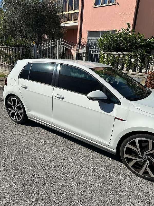 Usata VW Golf VII GTI 245 CV (180 kW) 2018 Bianco Berlina