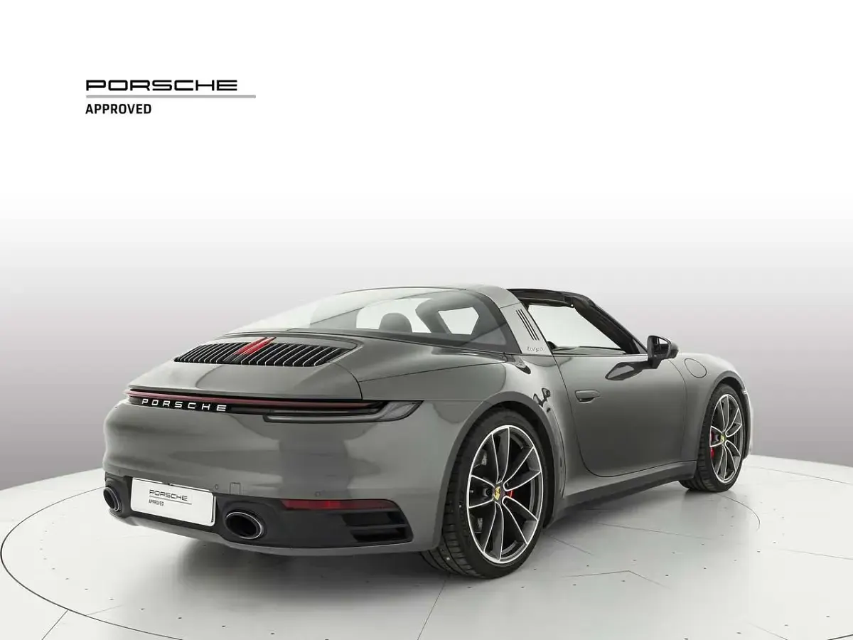 Usata Porsche 911 Targa 4S 450 CV (330 kW) 2023 Grigio Cabrio