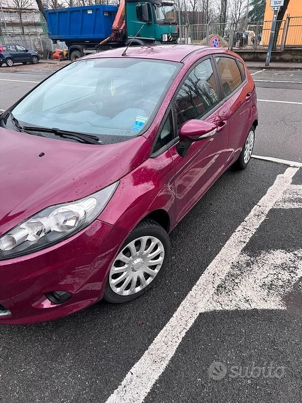 Usata Ford Fiesta 96 CV (70 kW) 2011 Utilitaria