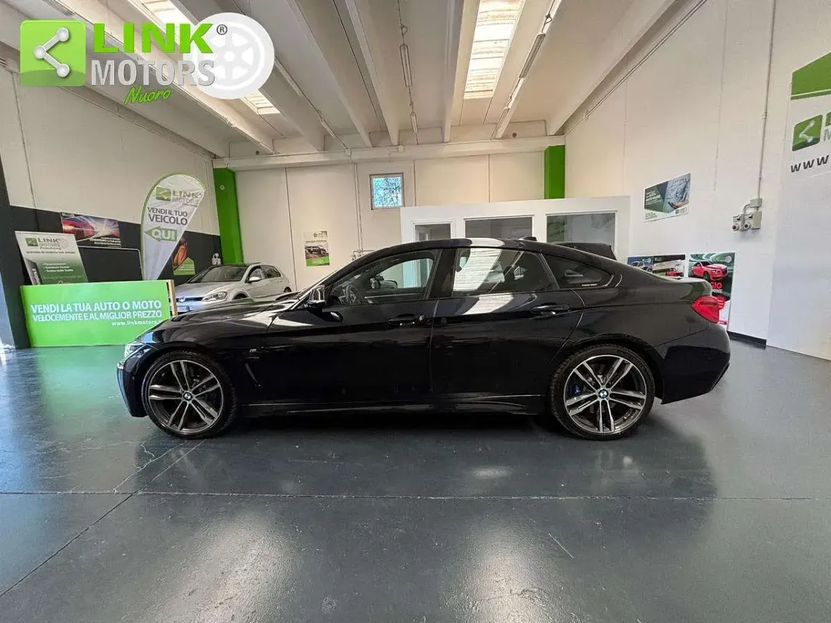 Usata BMW 425 M Sport 224 CV (164 kW) 2017 Blu scuro Cabrio