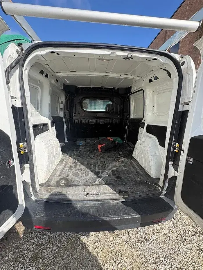 Usata Fiat Doblò Lounge 95 CV (69 kW) 2020 Bianco Monovolume