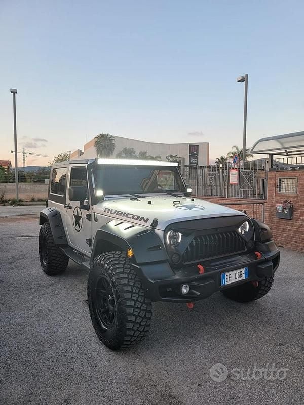 Usata Jeep Wrangler 2010 Grigio SUV