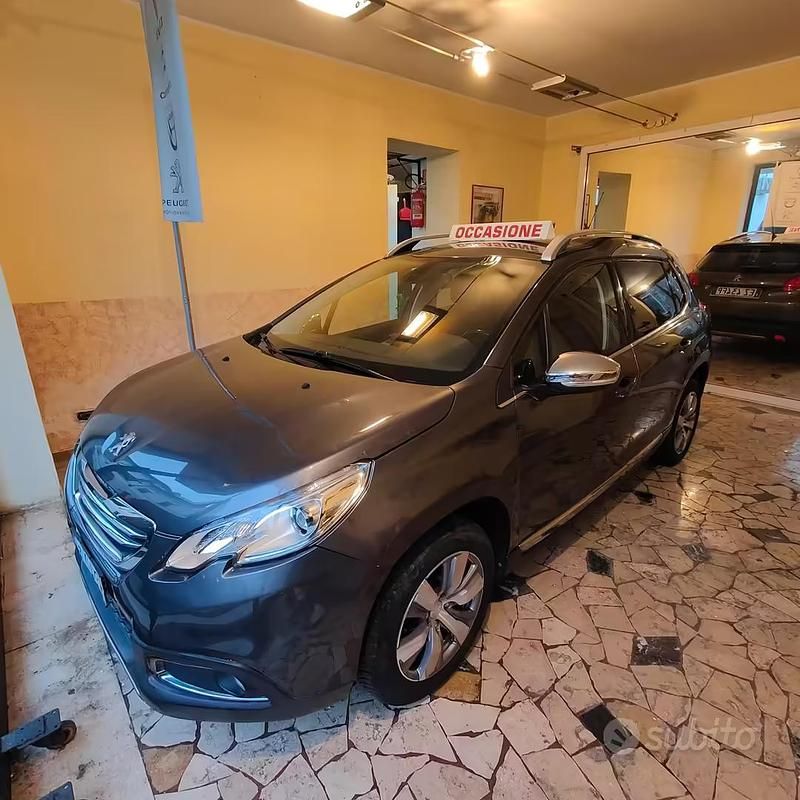 Usata Peugeot 2008 2016 Grigio SUV