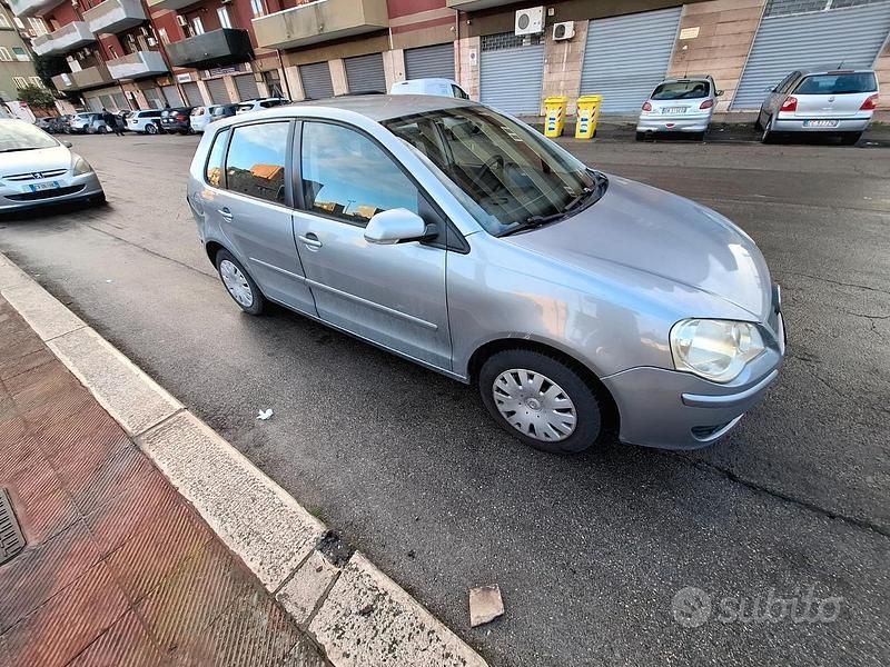 Usata VW Polo 64 CV (47 kW) 2007 Grigio Berlina