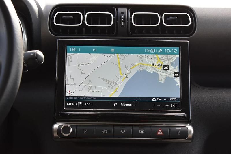 Begagnad Citroën C3 Aircross PureTech 2024 Svart SUV