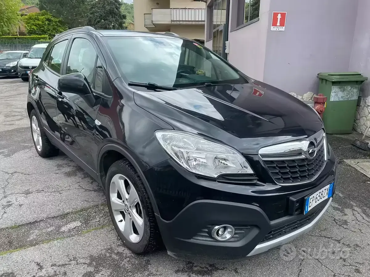 Usata Opel Mokka 131 CV (96 kW) 2013 Nero SUV