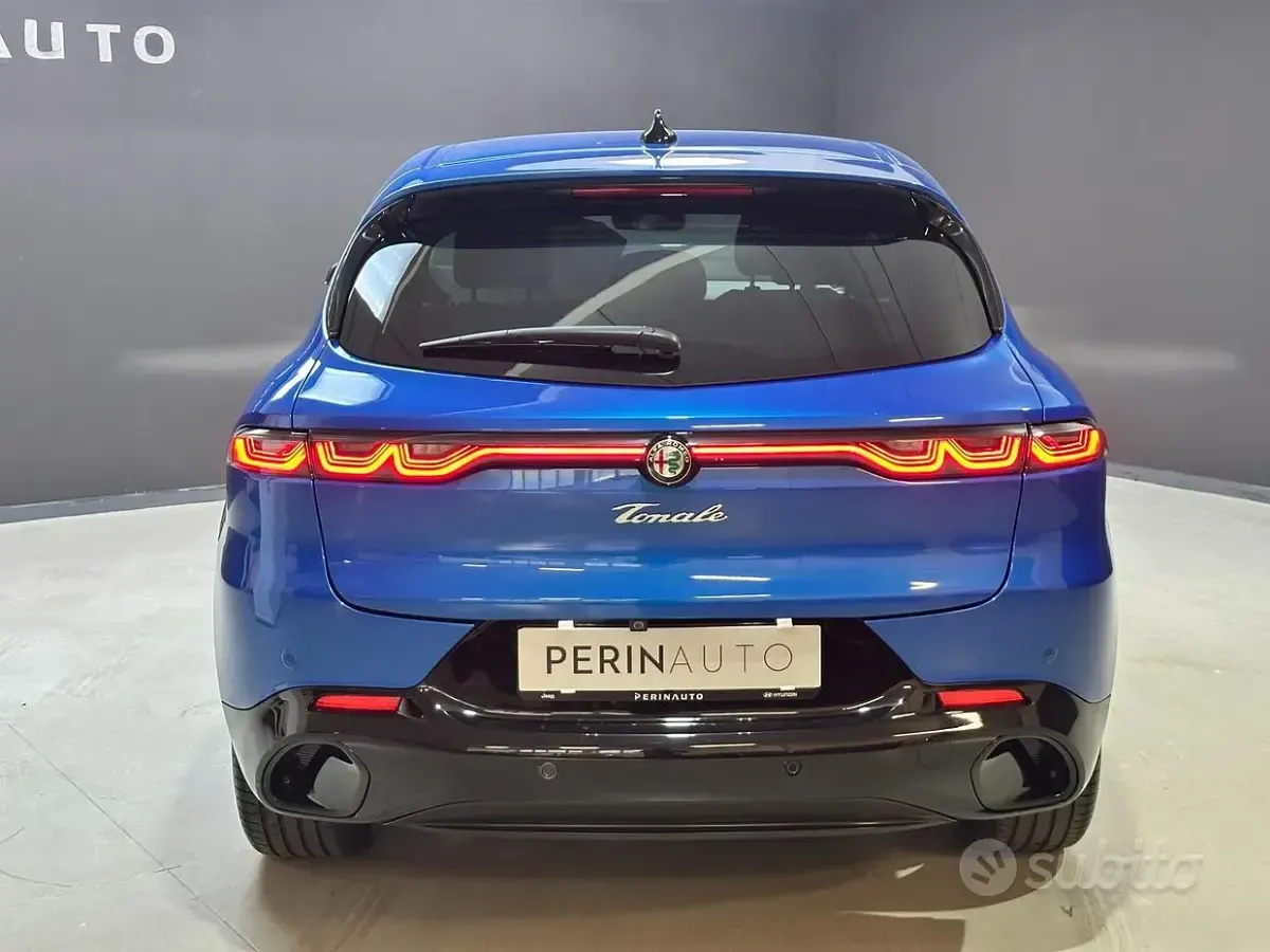 Usata Alfa Romeo Tonale Veloce 160 CV (117 kW) 2025 Misano blue SUV