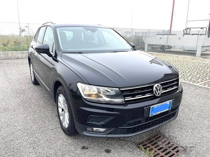Usata VW Tiguan Business 150 CV (110 kW) 2019 Nero SUV