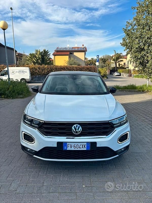 Usata VW T-Roc 150 CV (110 kW) 2019 Bianco SUV