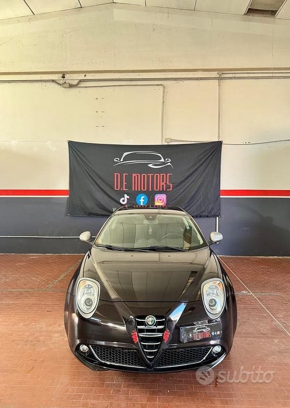 Usata Alfa Romeo MiTo Super 70 CV (51 kW) 2012 Nero Utilitaria