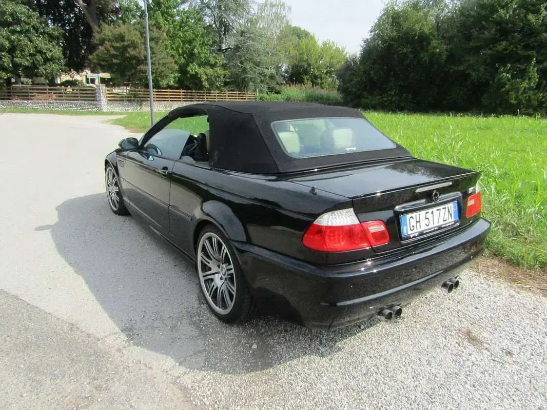 Usata BMW M3 Cabriolet Efficient Dynamics 343 CV (252 kW) 2004 Nero Cabrio