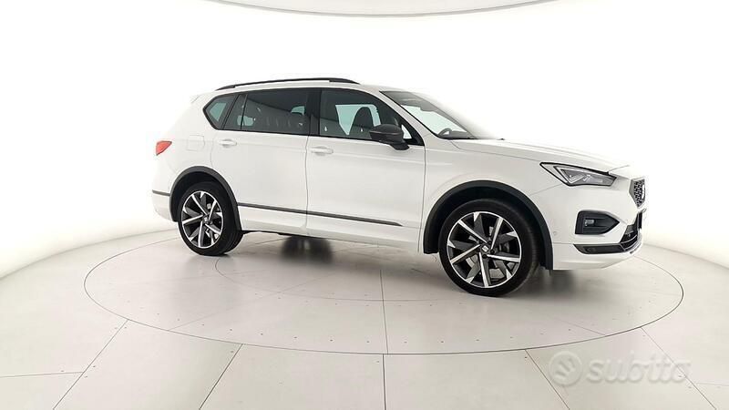 Usata Seat Tarraco FR 150 CV (110 kW) 2023 Bianco SUV