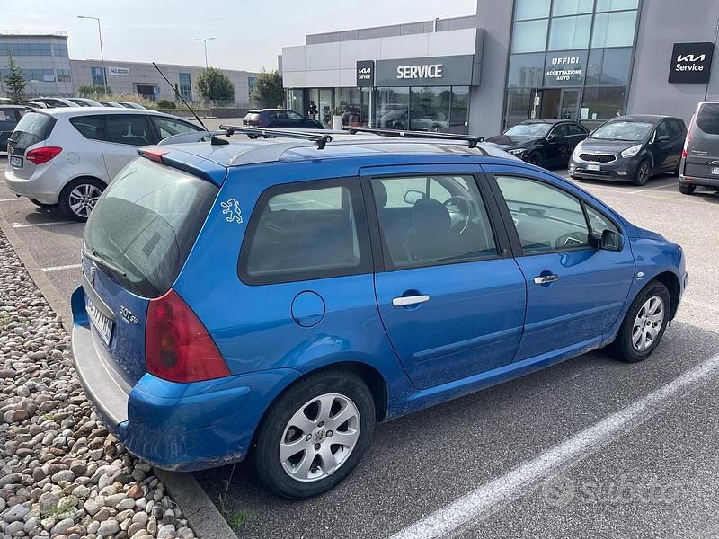 Usata Peugeot 306 110 CV (80 kW) 2002 Blu Station wagon