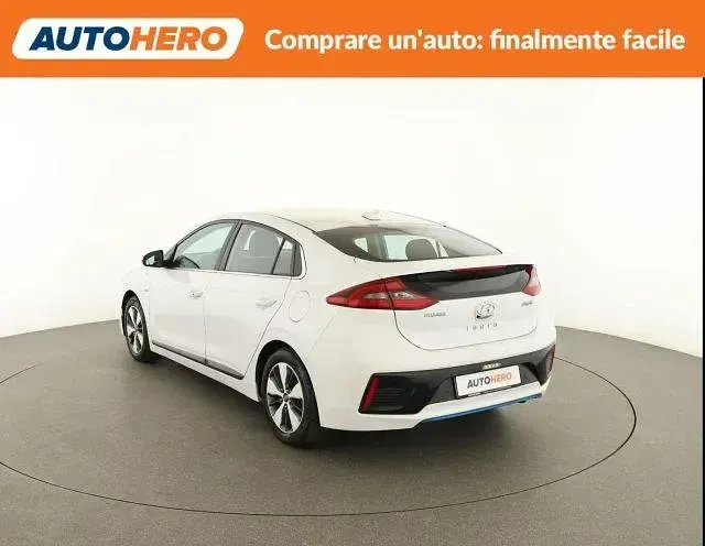 Usata Hyundai Ioniq Style 104 CV (76 kW) 2018 Bianco Utilitaria