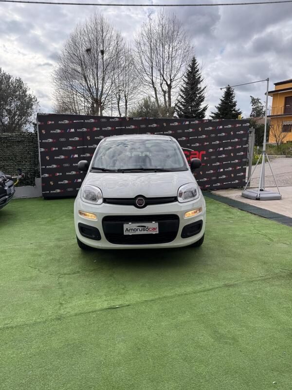 Bianco Usata 2021 Fiat Panda S Due volumi | 9999 € (Buon prezzo) - Immagine 1/4