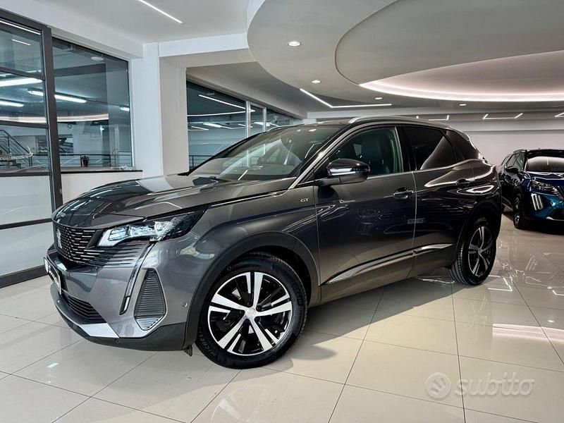 Usata Peugeot 3008 GT 131 CV (96 kW) 2021 Grigio(met.) SUV
