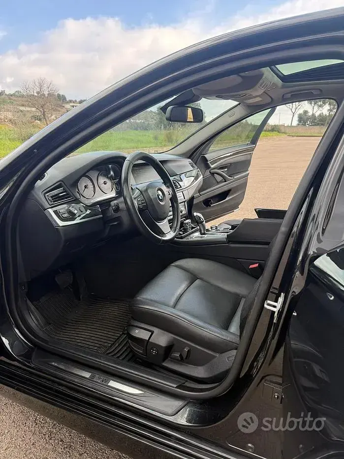 Usata BMW 525 Comfort Edition 218 CV (160 kW) 2014 Nero Berlina