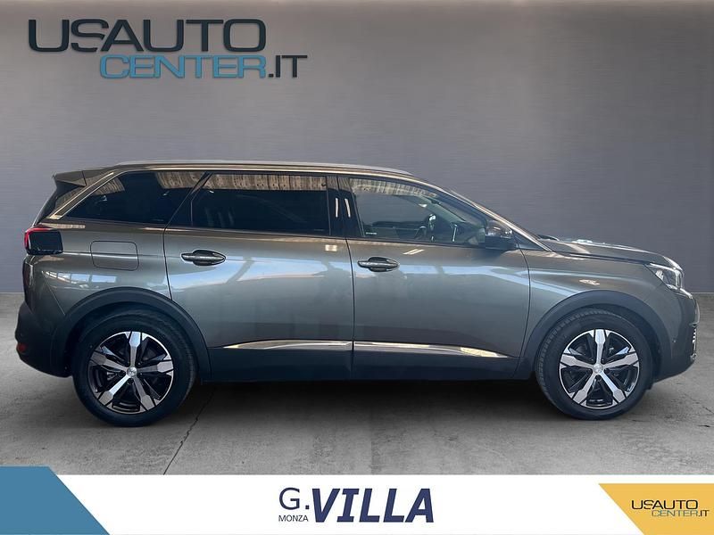 Usata Peugeot 5008 Allure 130 CV (95 kW) 2019 Monovolume