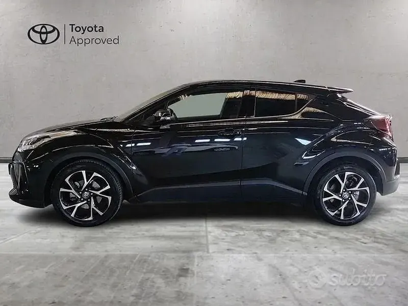 Usata Toyota C-HR Trend 122 CV (89 kW) 2021 Nero SUV