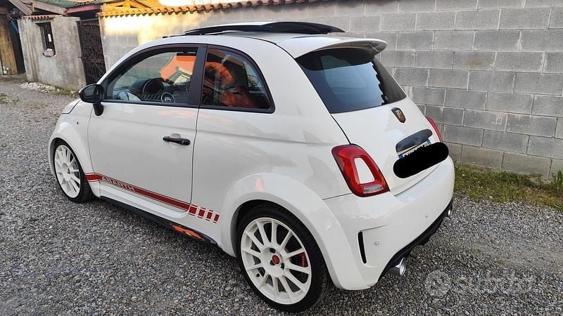 Usata Abarth 500 135 CV (99 kW) 2009 Berlina