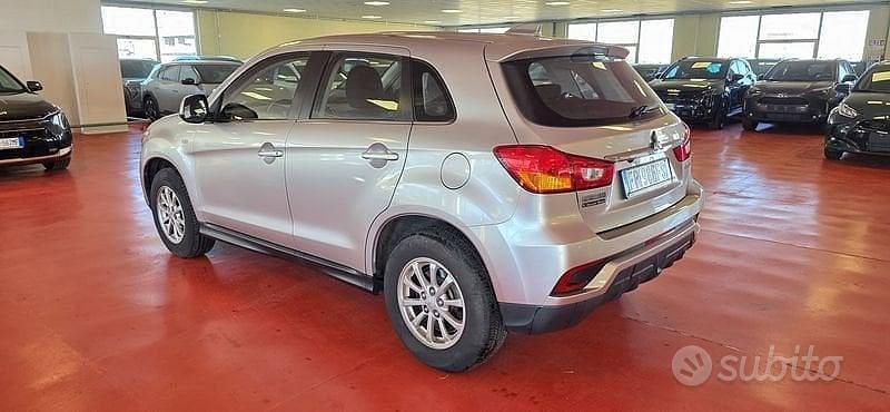 Usata Mitsubishi ASX Inform 114 CV (83 kW) 2018 Grigio SUV