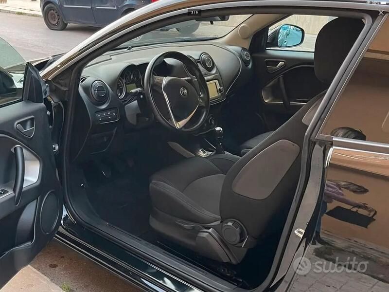 Usata Alfa Romeo MiTo Quadrifoglio 90 CV (66 kW) 2012 Grigio Utilitaria