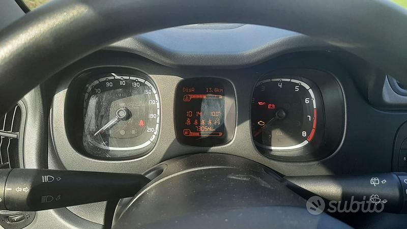 Usata Fiat Panda 69 CV (50 kW) 2019 Grigio Utilitaria