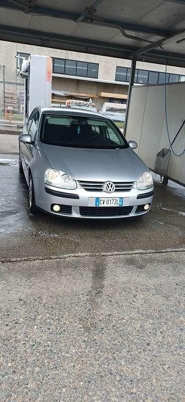 Usata VW Golf IV Individual 140 CV (102 kW) 2005 Berlina