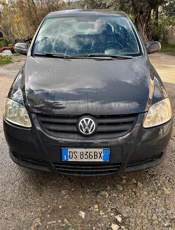 Usata VW Fox 54 CV (39 kW) 2008 Grigio Utilitaria