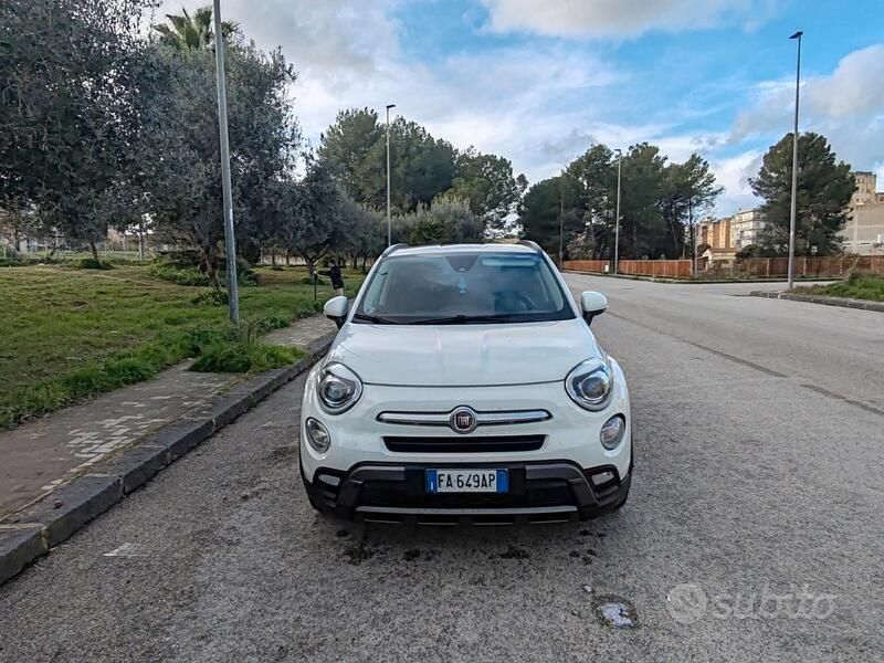 Usata Fiat 500X 120 CV (88 kW) 2015 Bianco SUV