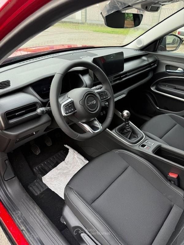 Nuova Jeep Avenger 101 CV (74 kW) 2026 Rosso SUV