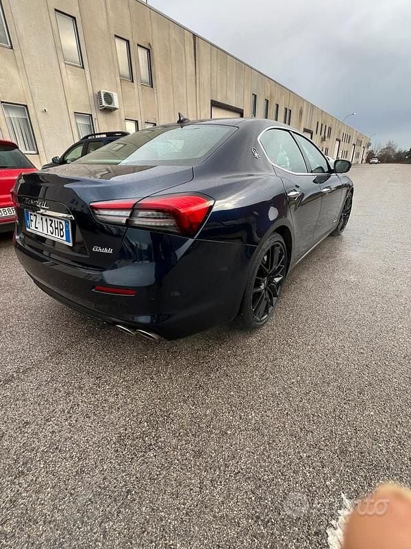 Usata Maserati Ghibli 430 CV (316 kW) 2020 Nero Berlina