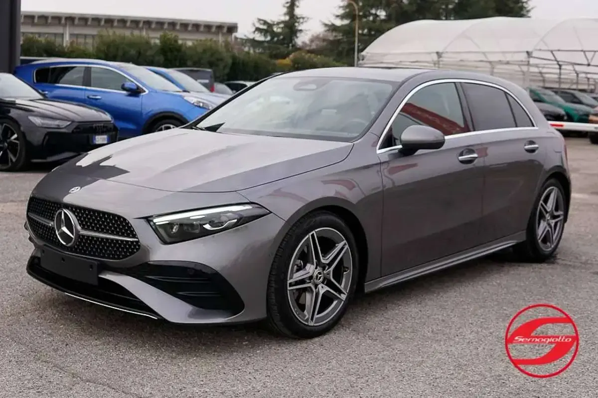Usata Mercedes A200 Advanced Plus 163 CV (119 kW) 2025 Grigio Berlina