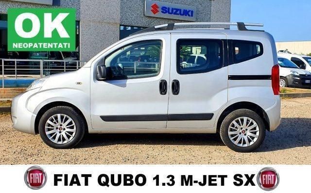 Usata Fiat Qubo Dynamic 102 CV (75 kW) 2011 Argento metallizzato Monovolume