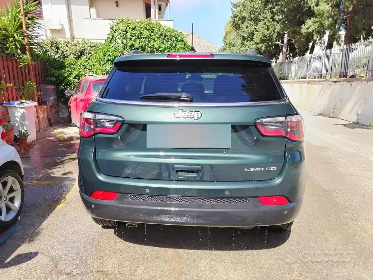 Usata Jeep Compass Limited 120 CV (88 kW) 2020 Verde SUV