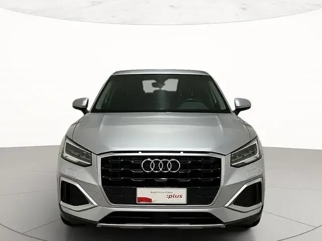 Usata Audi Q2 Advanced 150 CV (110 kW) 2023 L5 argento fioretto metallizza SUV