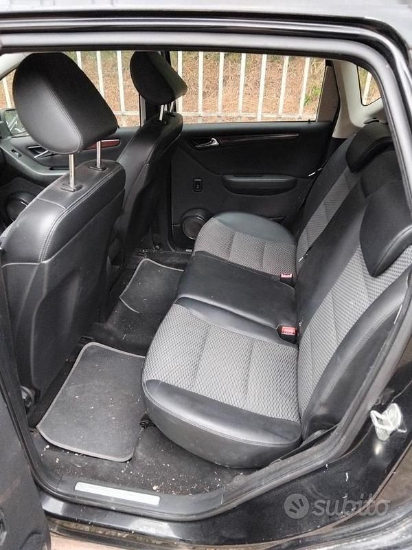 Nero Usata 2008 Mercedes A150 | 500 € (Super prezzo) - Immagine 1/4