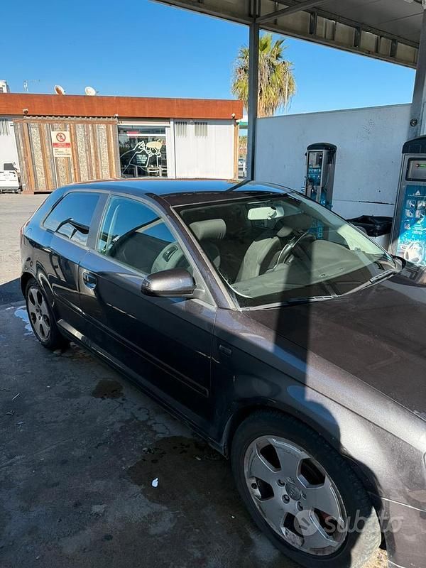 Usata Audi A3 105 CV (77 kW) 2009 Nero Utilitaria