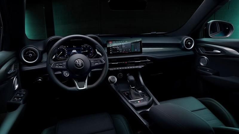 Nuova Alfa Romeo Tonale Veloce 160 CV (117 kW) 2025 Verde montreal SUV